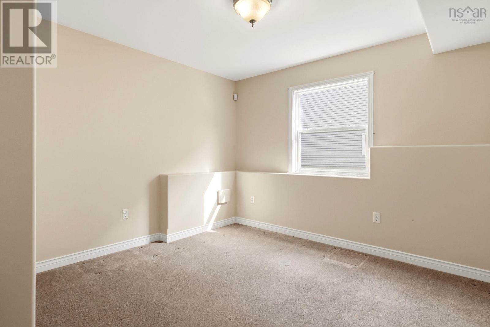 Property 29 of 49 of 90 Fieldstone Street