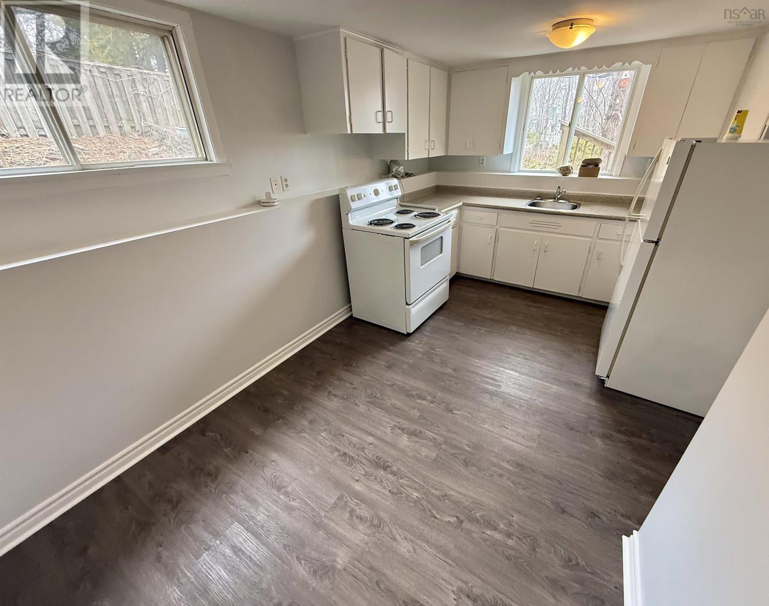 Property 18 of 19 of 18 Churchill Street