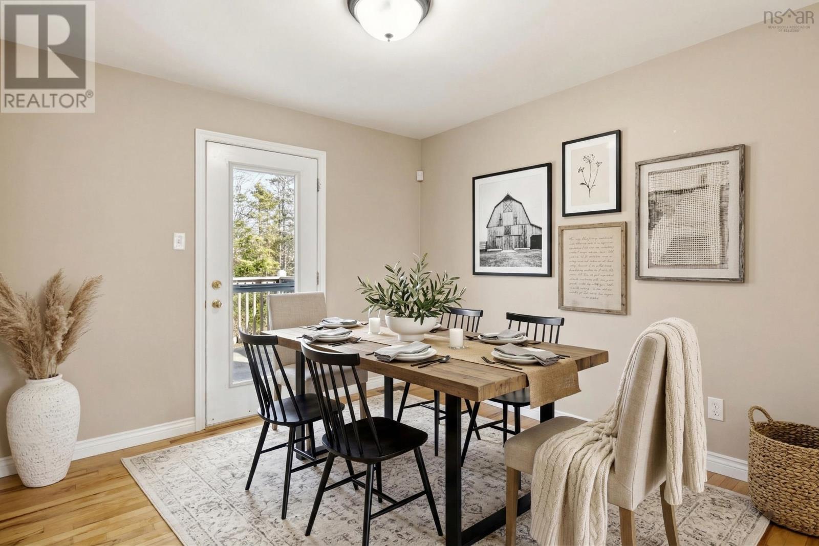 Property 7 of 49 of 90 Fieldstone Street