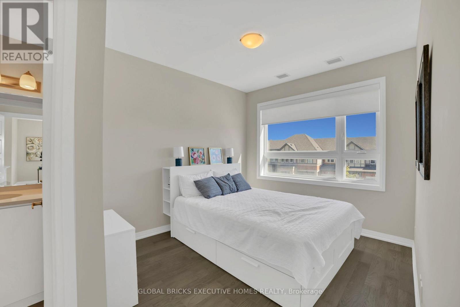 208 - 3265 CARDING MILL TRAIL — photo 16