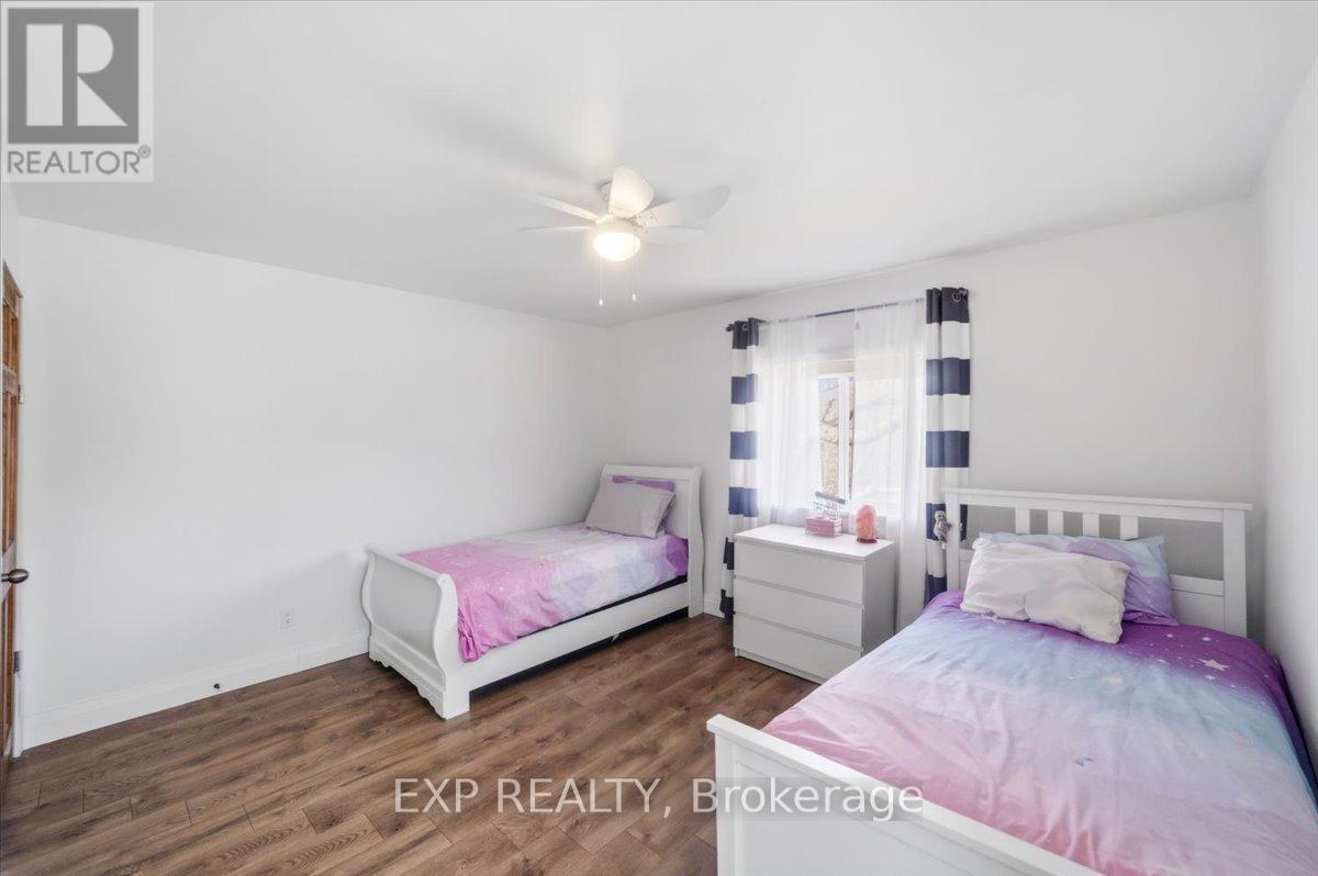 303 BRUCE RD 9 - 16