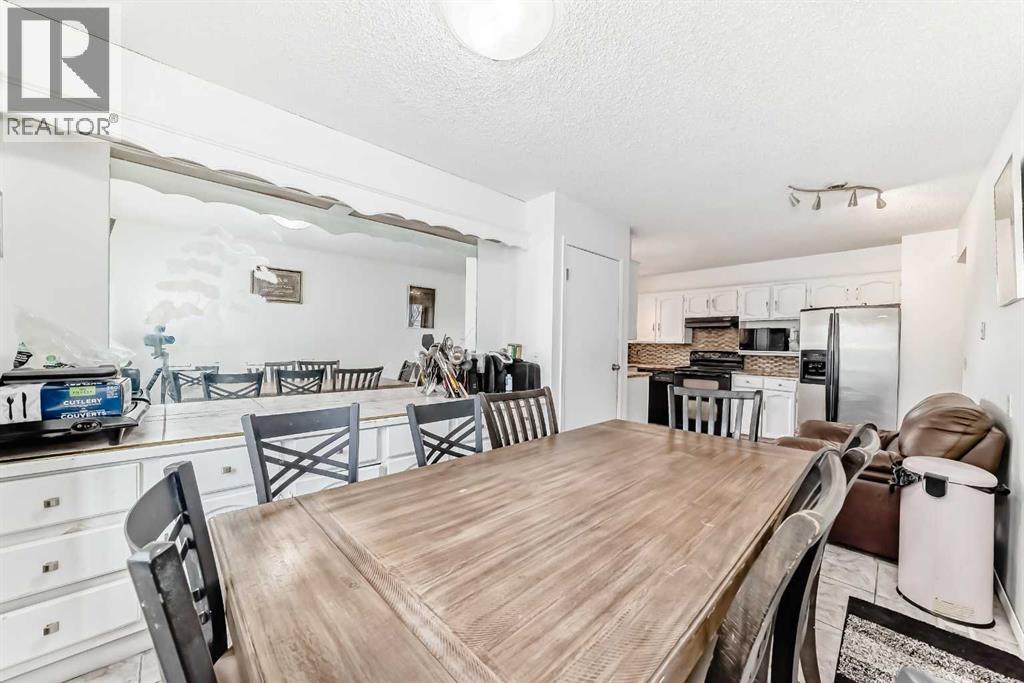 Single Family House Bungalow for Sale in  Temple Road NE Temple Calgary 