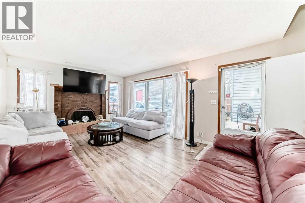 Single Family House Bungalow for Sale in  Temple Road NE Temple Calgary 