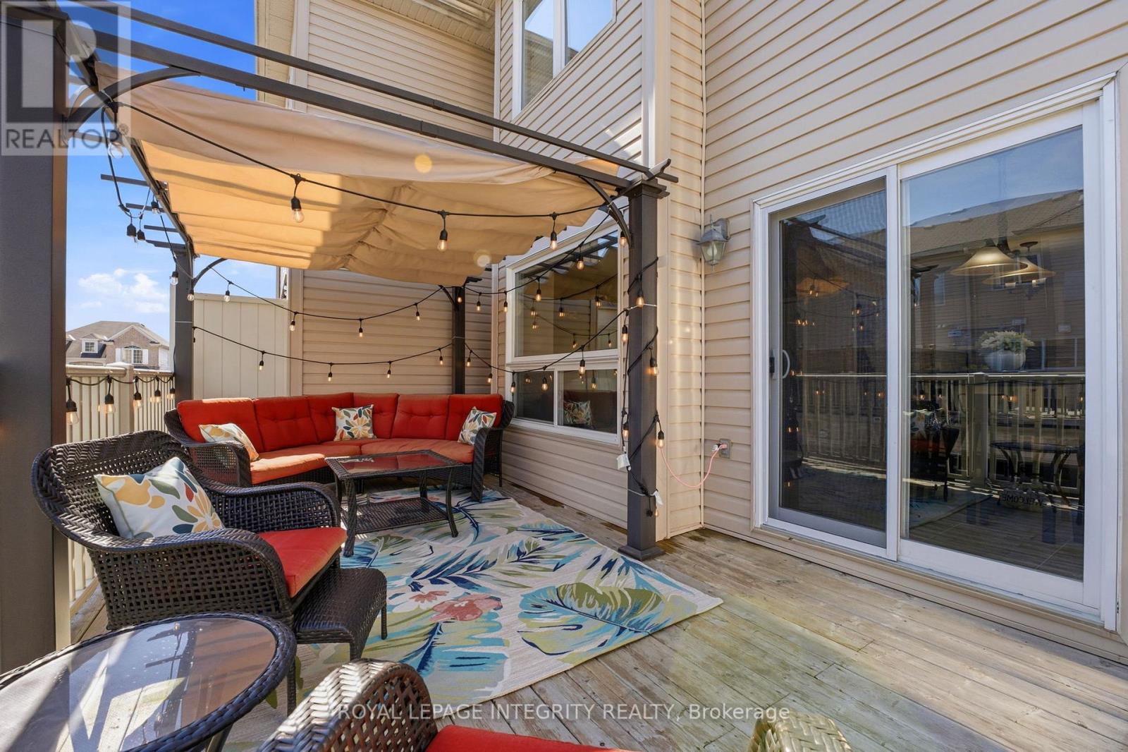 2720 GRAND CANAL STREET — photo 40