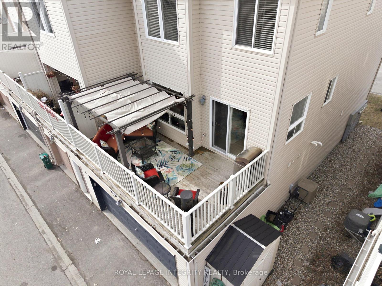 2720 GRAND CANAL STREET — photo 46