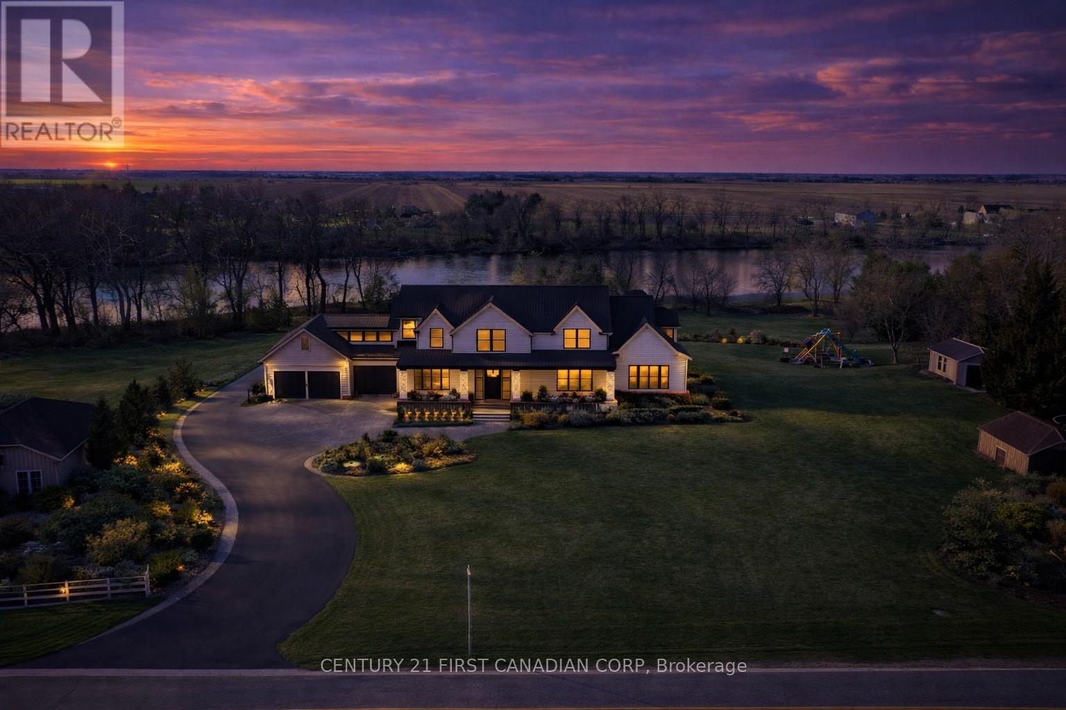 R.R #5 - 7211 RIVERVIEW LINE Property Photo