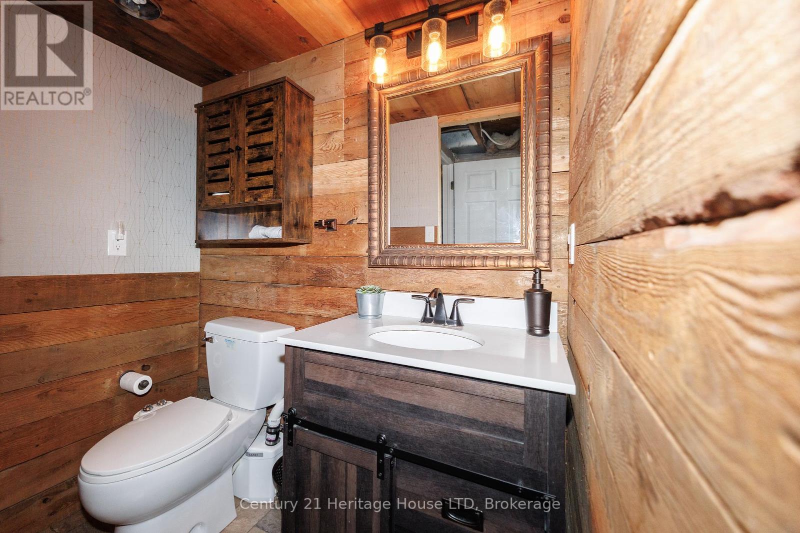 2 pc ensuite