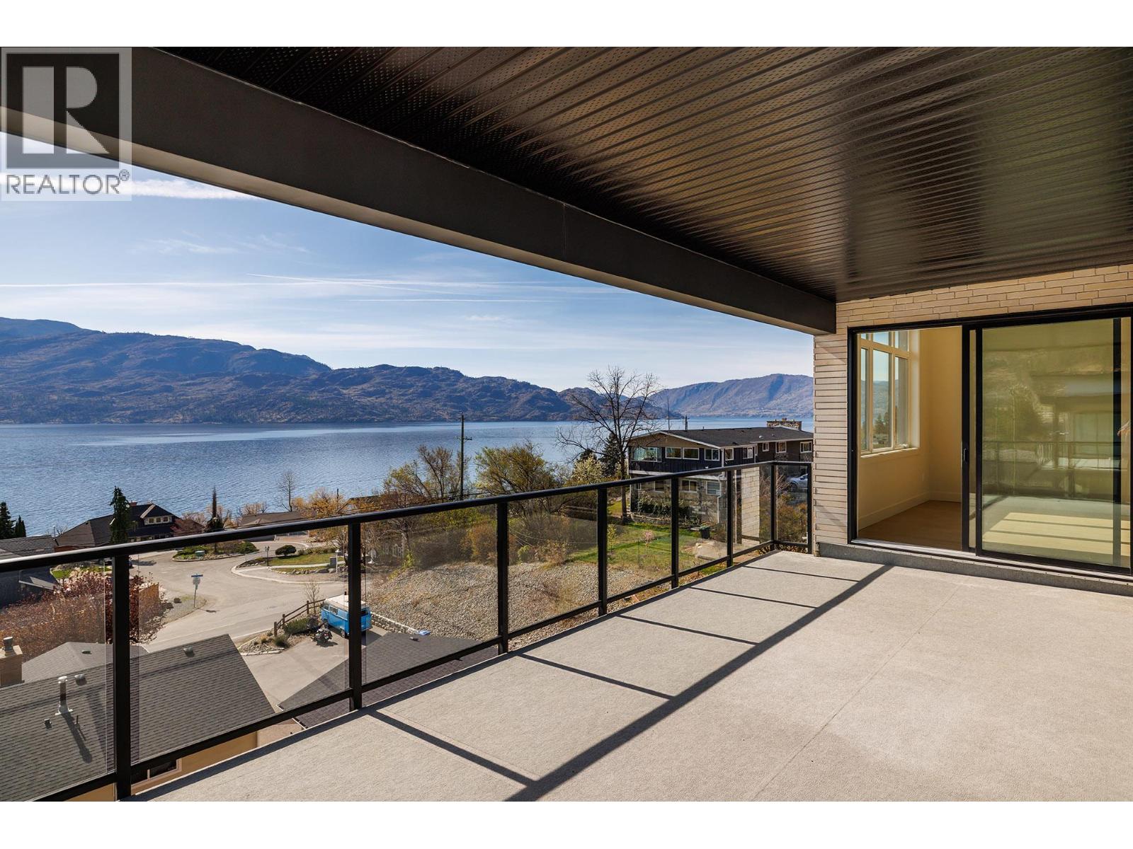 5304 Buchanan Road Unit# 301, Peachland