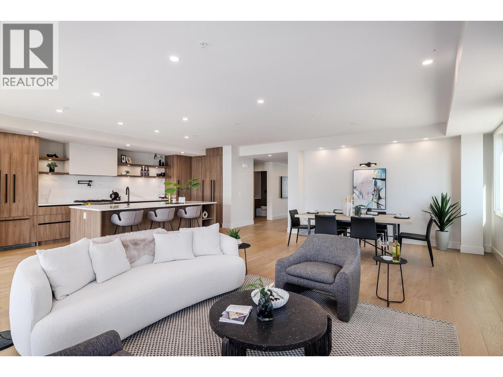 5304 Buchanan Road Unit# 301, Peachland