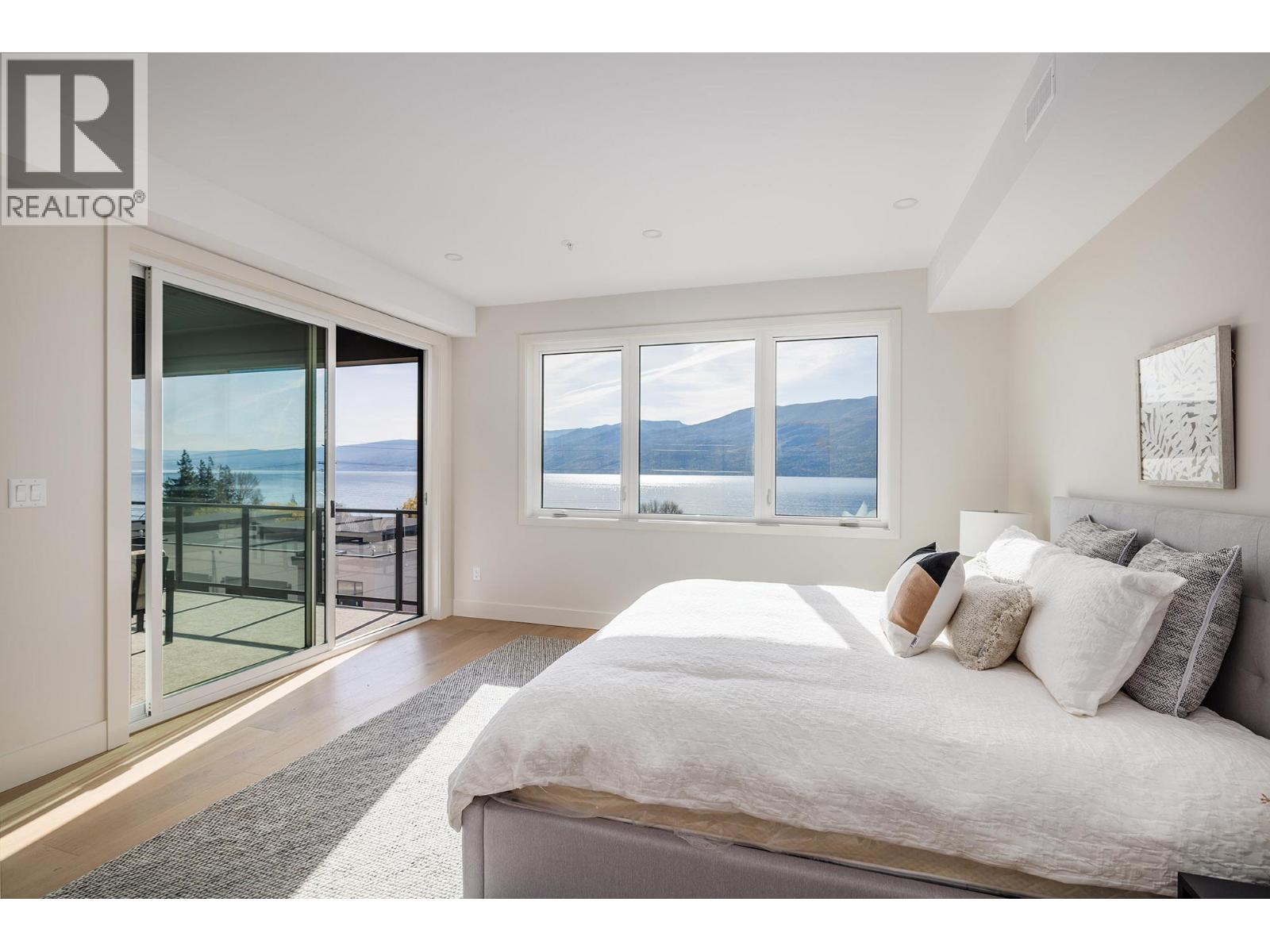 5304 Buchanan Road Unit# 301, Peachland