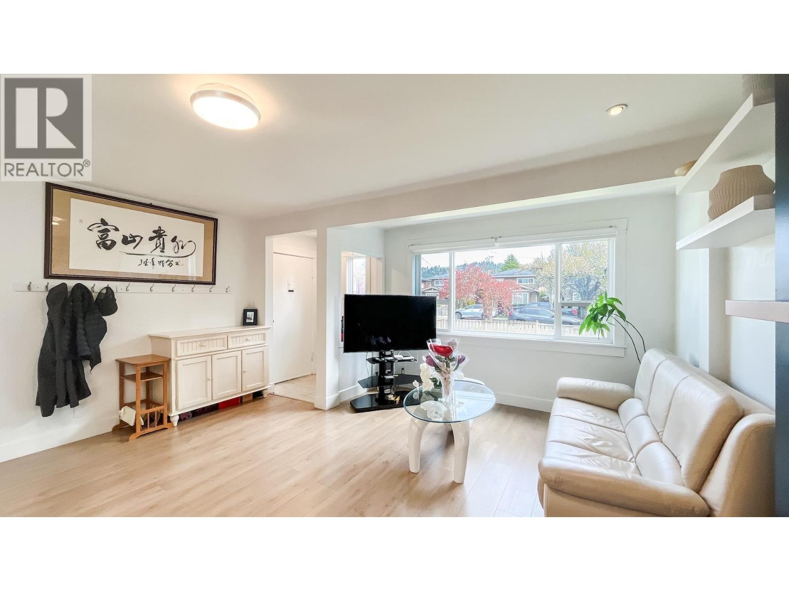 931 SPERLING AVENUE, Burnaby