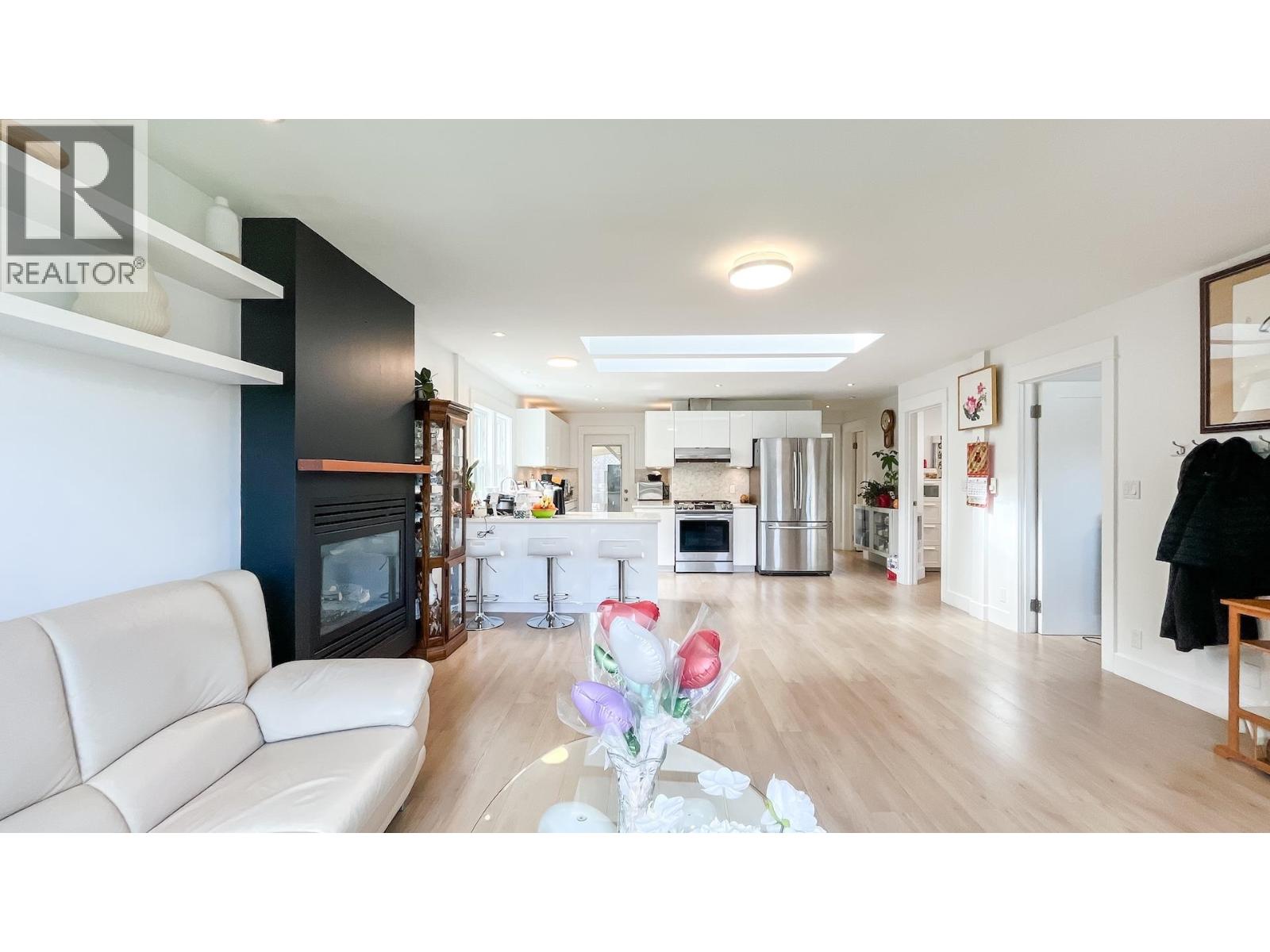 931 SPERLING AVENUE, Burnaby