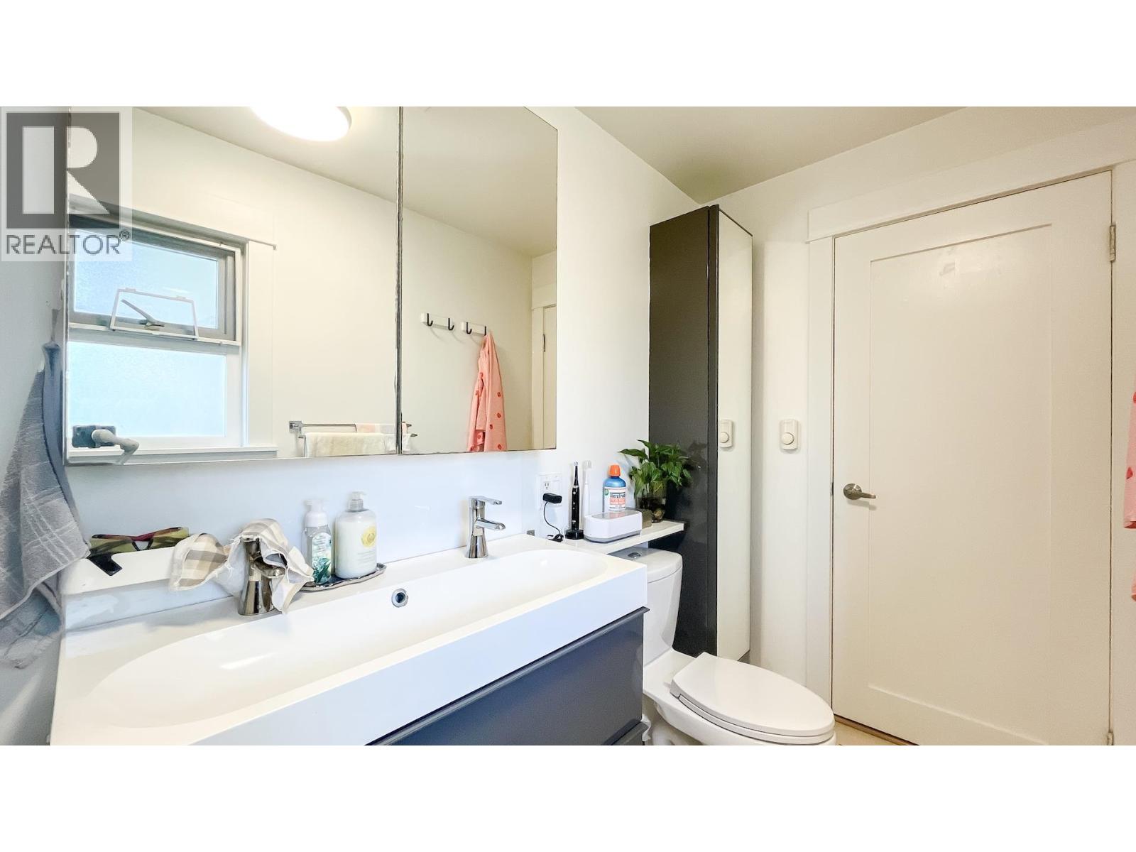 931 SPERLING AVENUE, Burnaby
