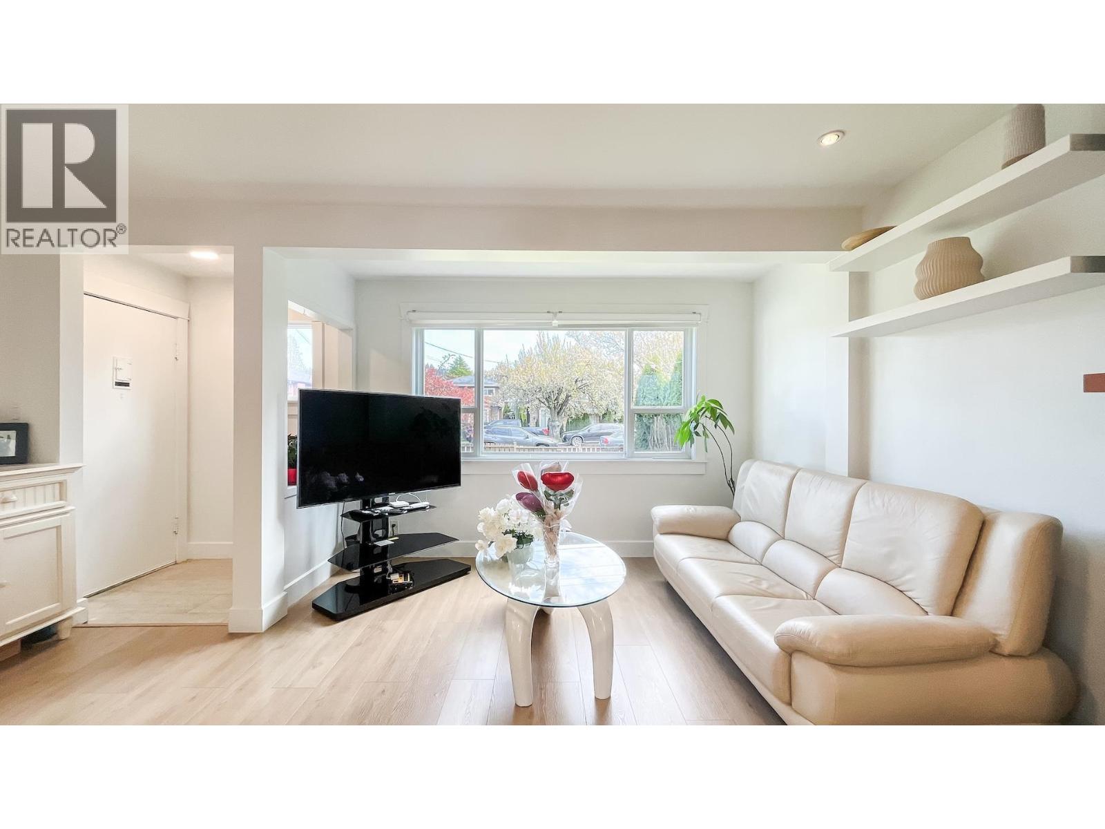 931 SPERLING AVENUE, Burnaby