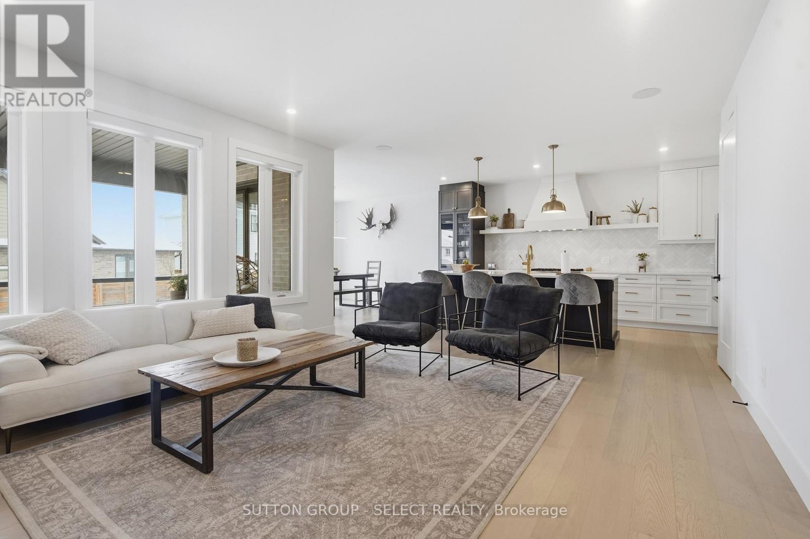 1886 FOUNTAIN GRASS DRIVE Property Photo