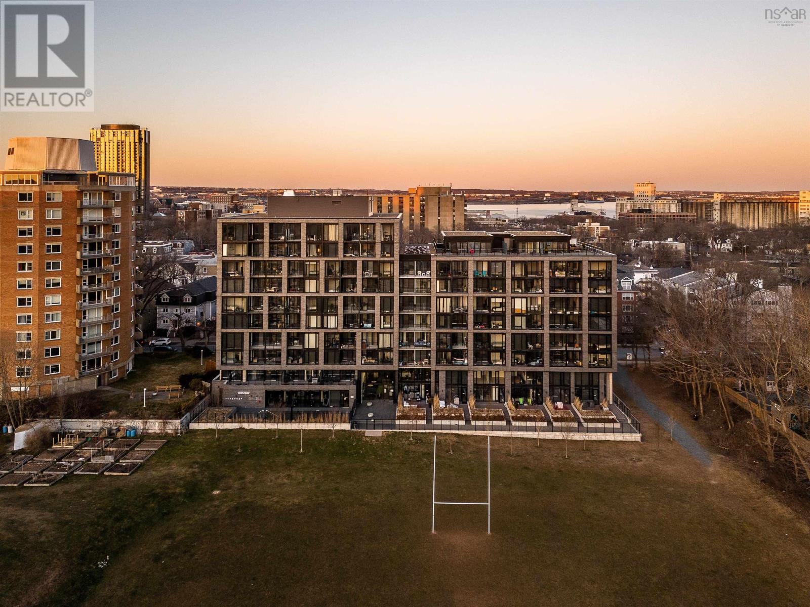 Property 45 of 47 of 503 1048 Wellington Street