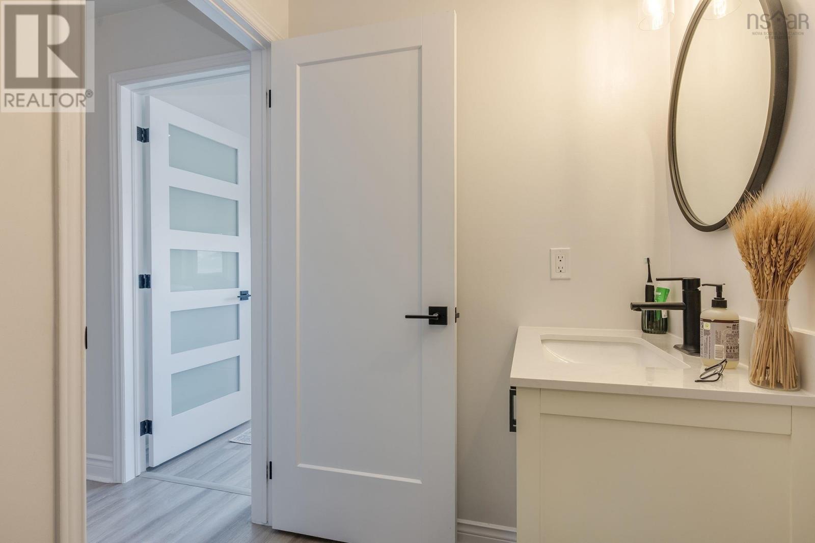 Property 36 of 41 of 23 80 Collins Grove