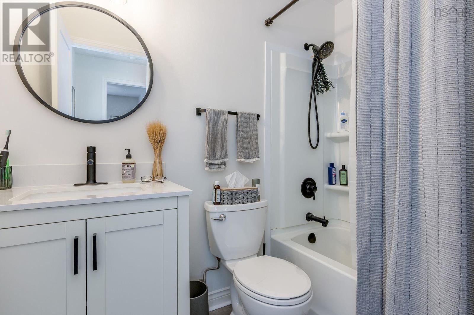 Property 34 of 41 of 23 80 Collins Grove