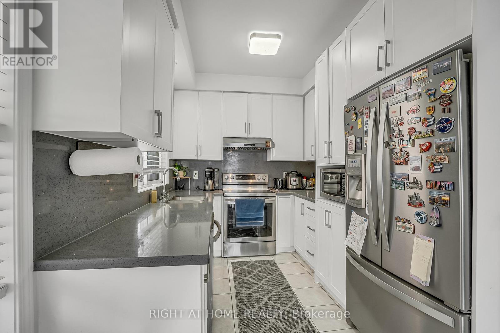 89 CORNELL PARK AVENUE - 10