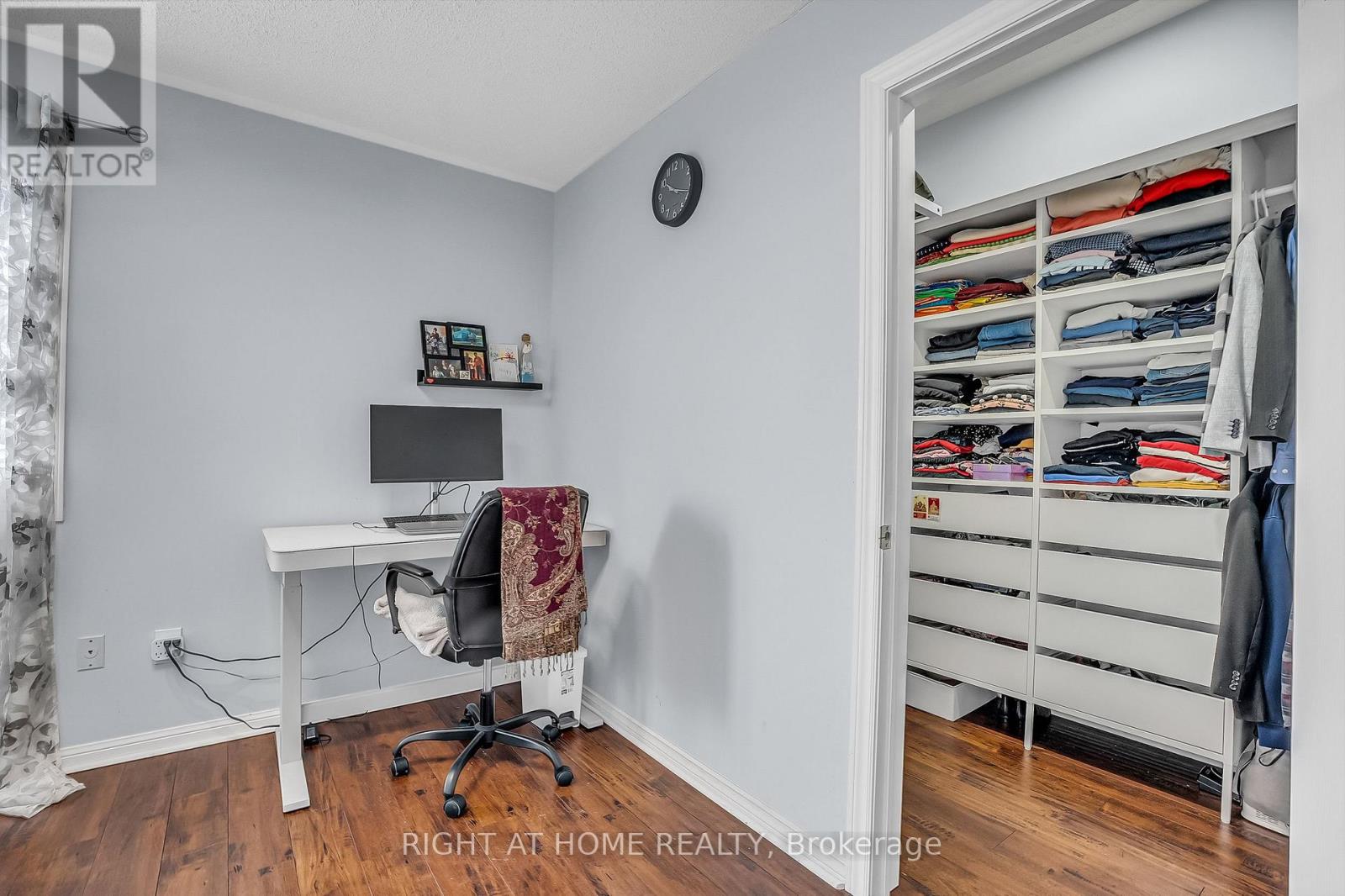 89 CORNELL PARK AVENUE - 28