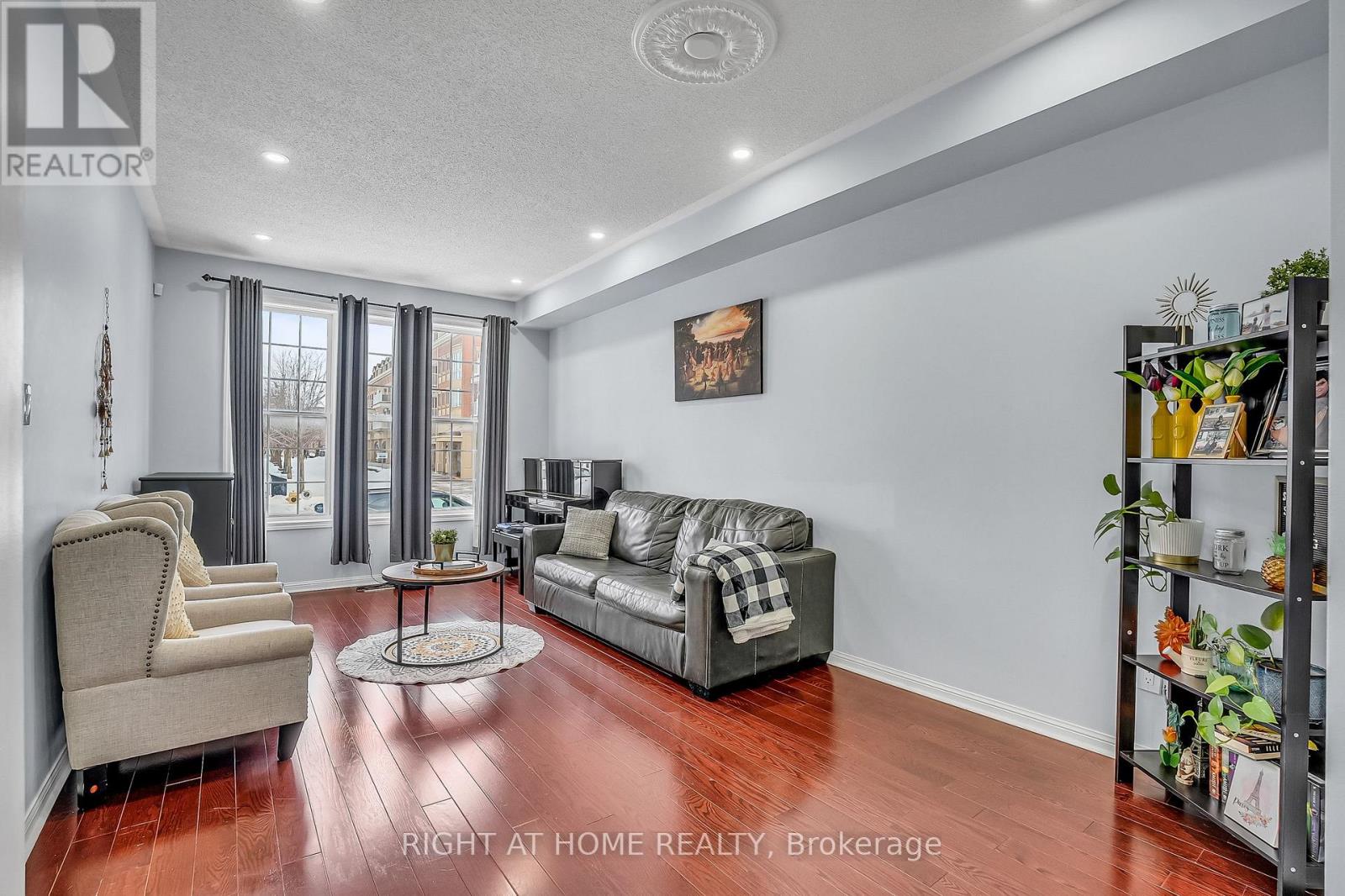 89 CORNELL PARK AVENUE - 5