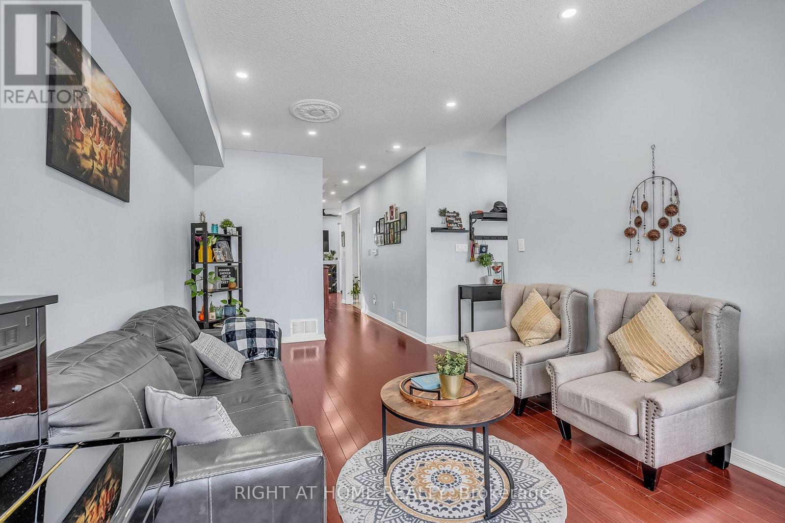 89 CORNELL PARK AVENUE - 6