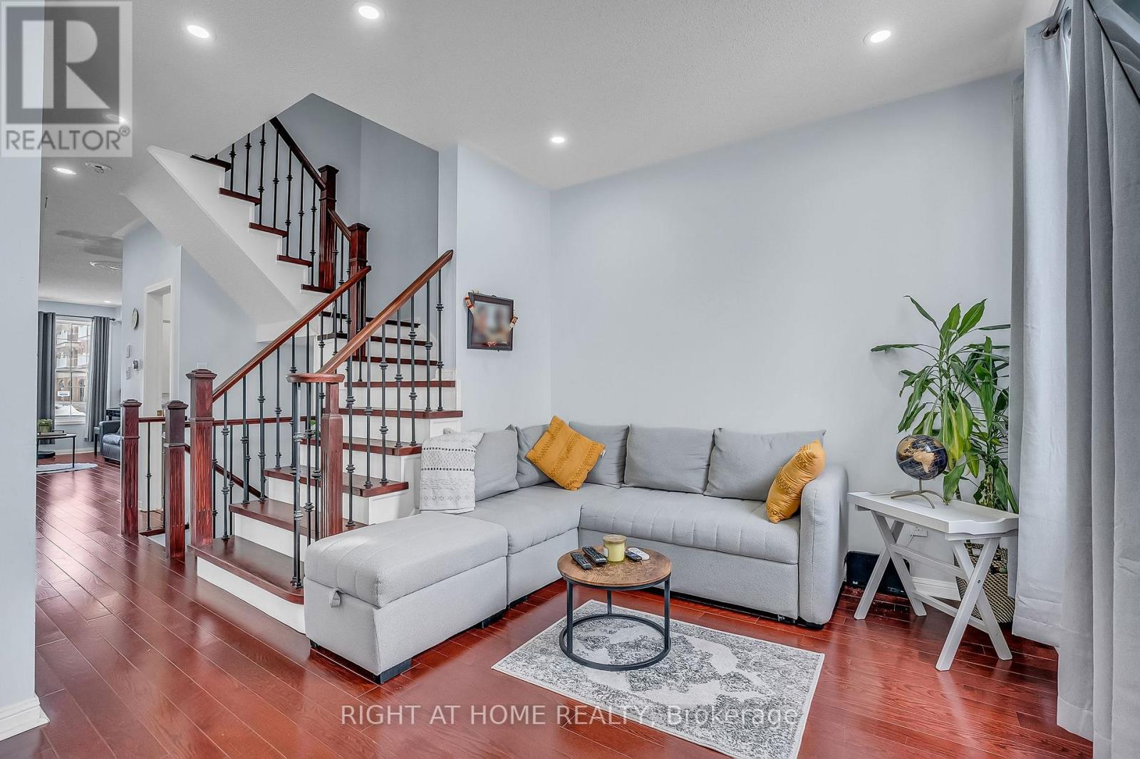 89 CORNELL PARK AVENUE - 7