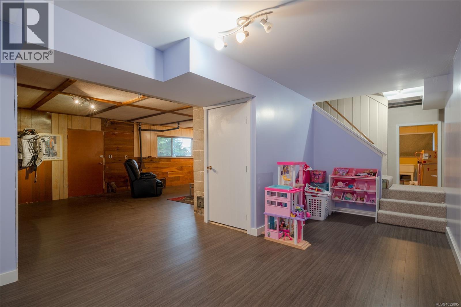 3988 3rd Ave - 25