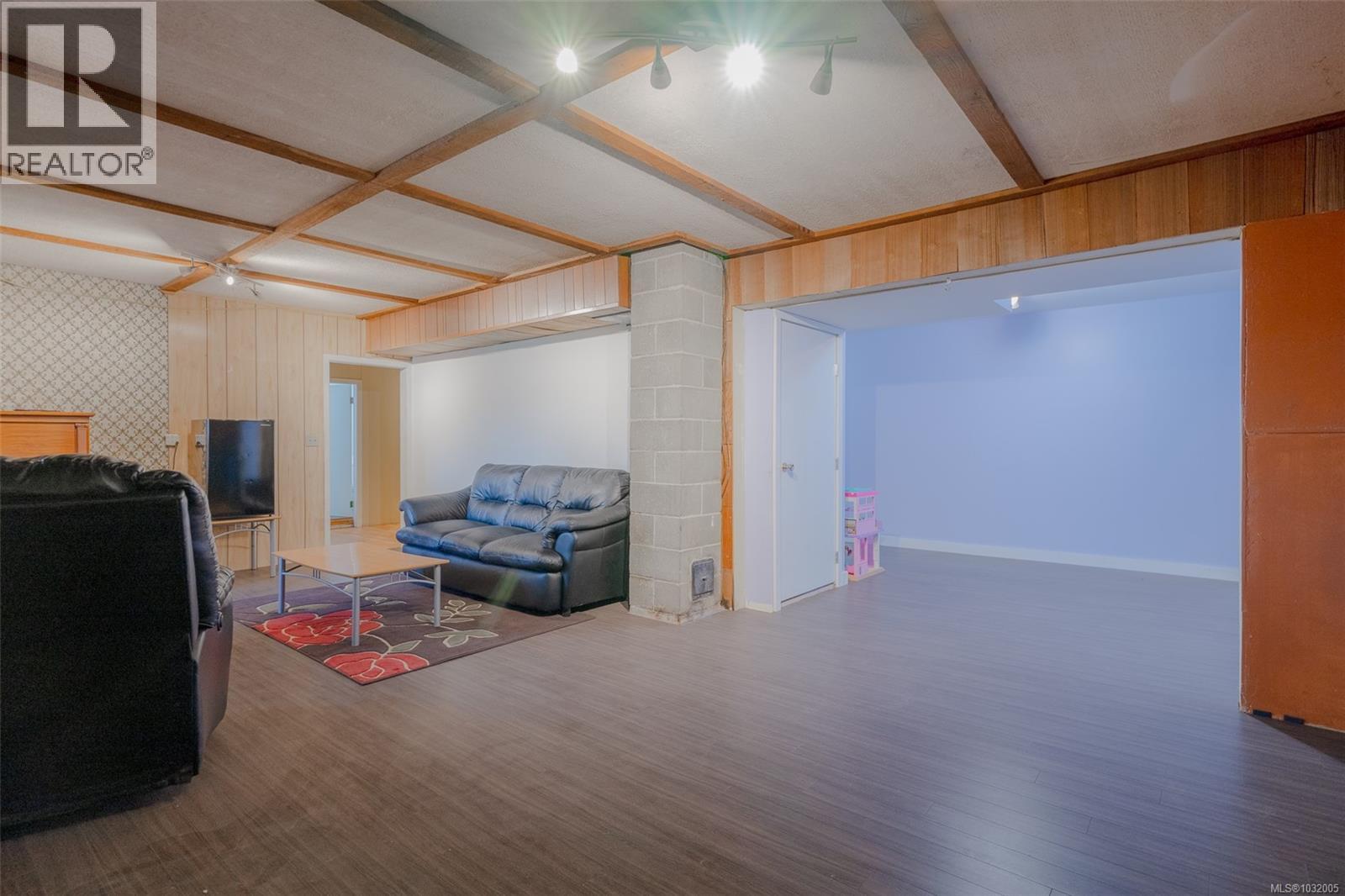 3988 3rd Ave - 27