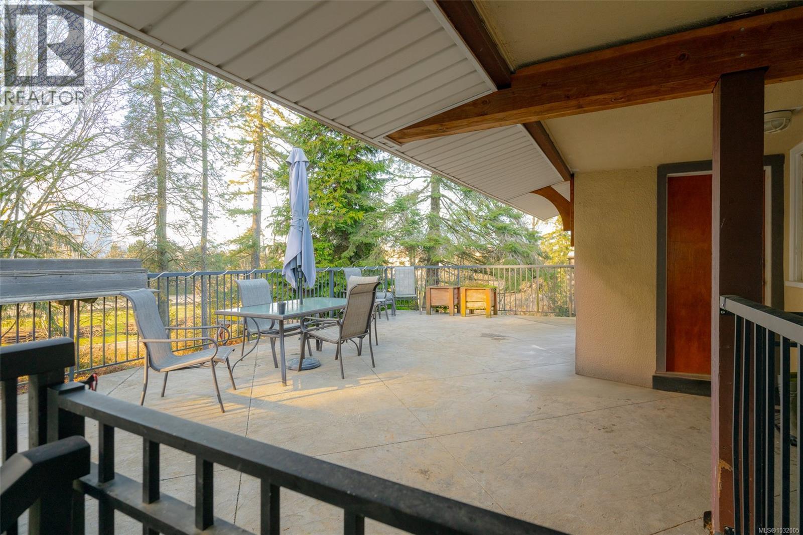 3988 3rd Ave - 34