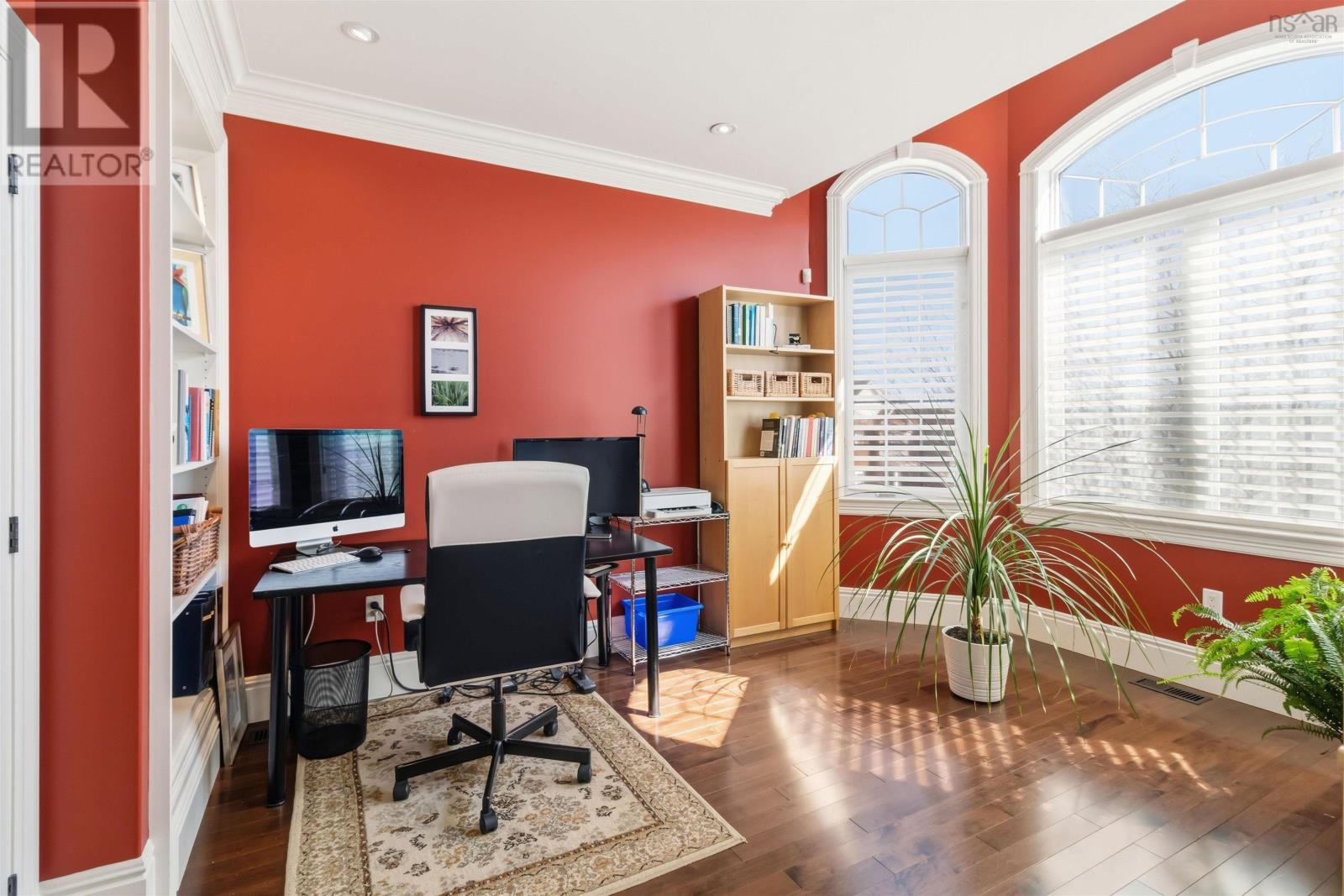 Property 18 of 49 of 53 White Glove Terrace