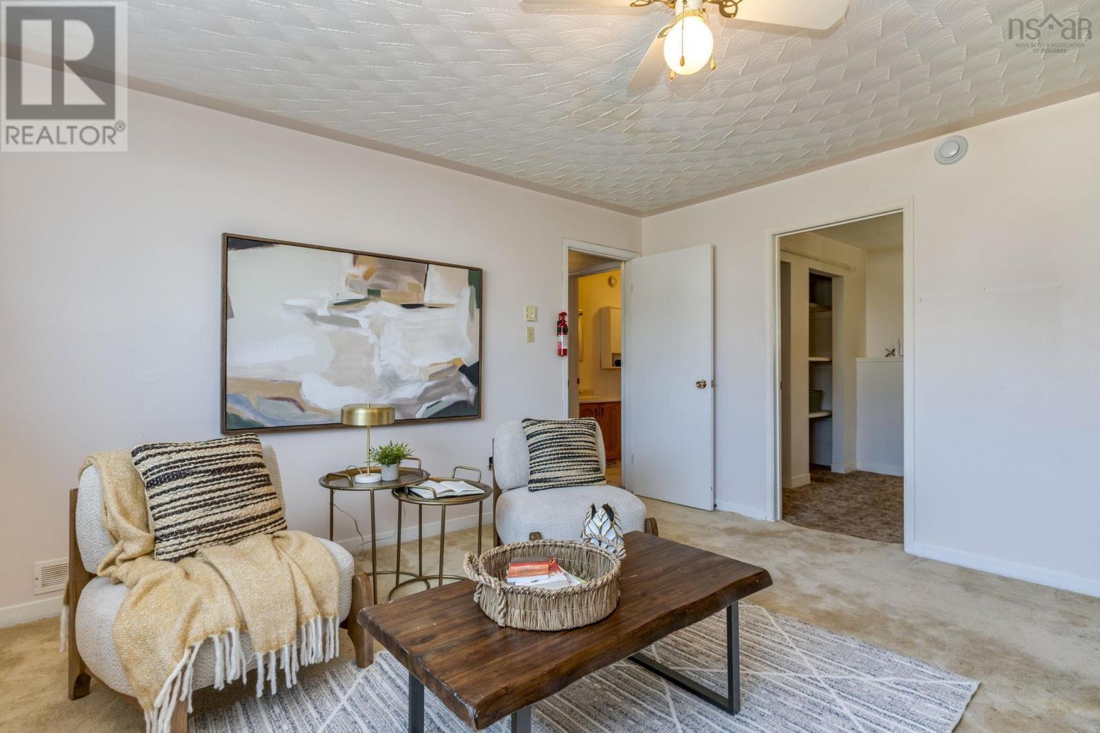 Property 22 of 34 of 34A Stuart Harris Drive