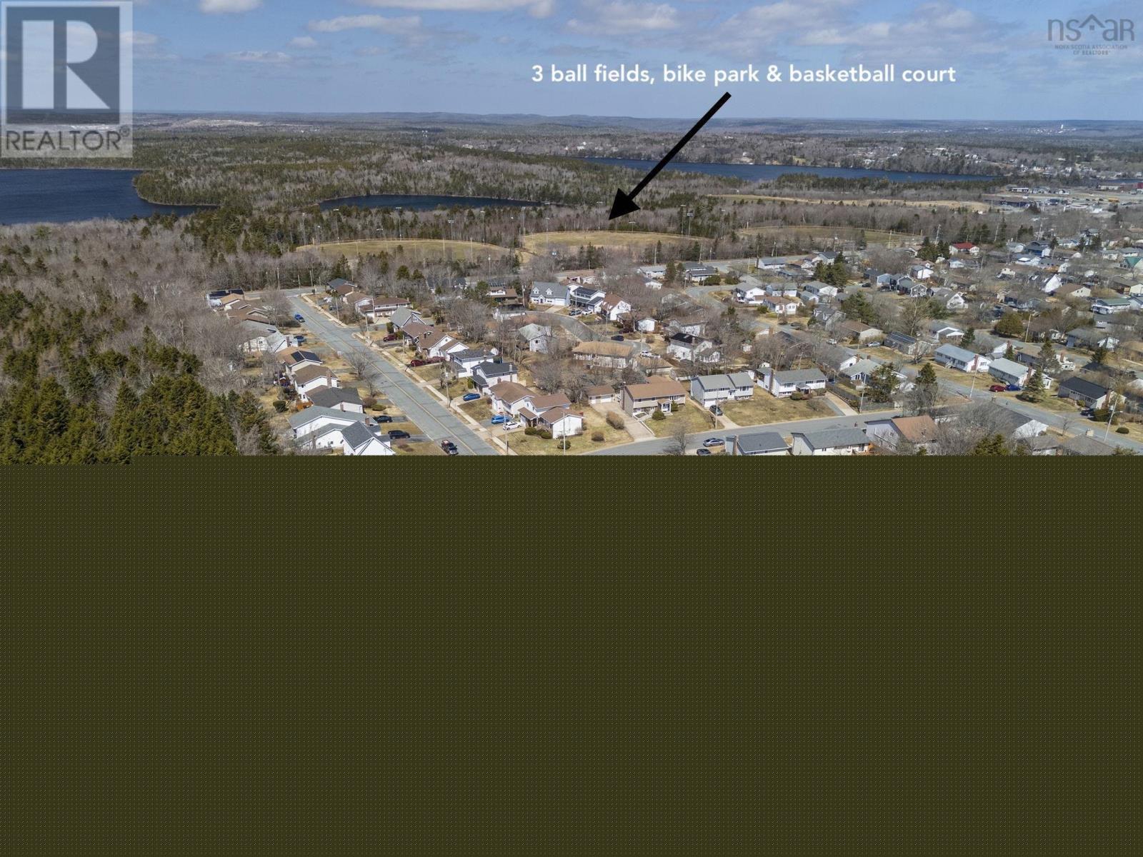 Property 31 of 34 of 34A Stuart Harris Drive