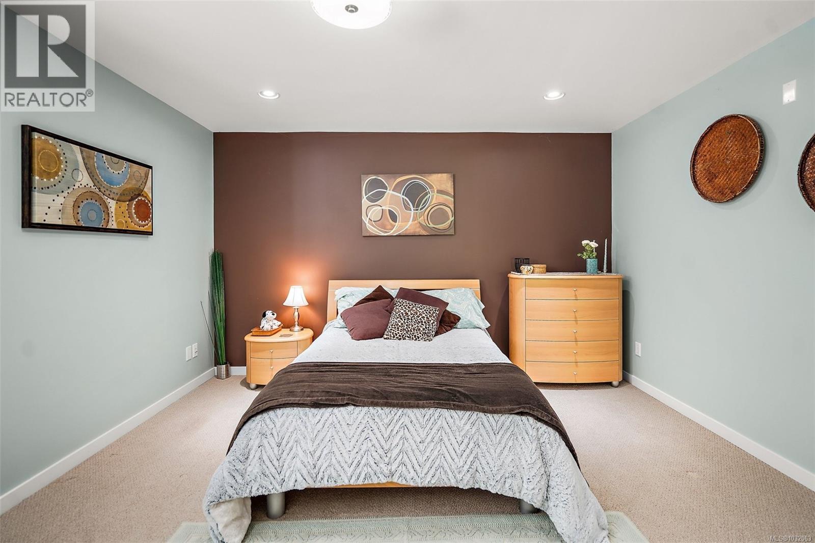 8636 SENTINEL PL - 27