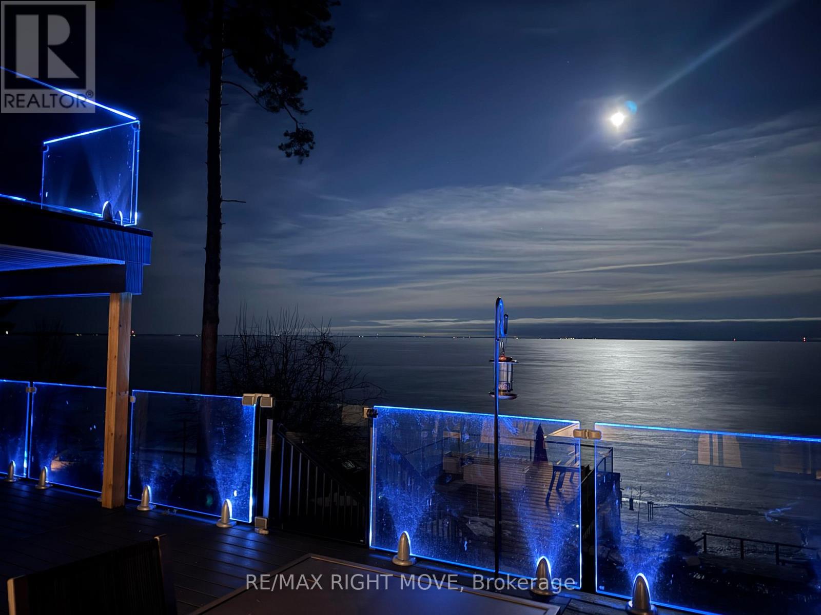 Illuminated Glass Railings