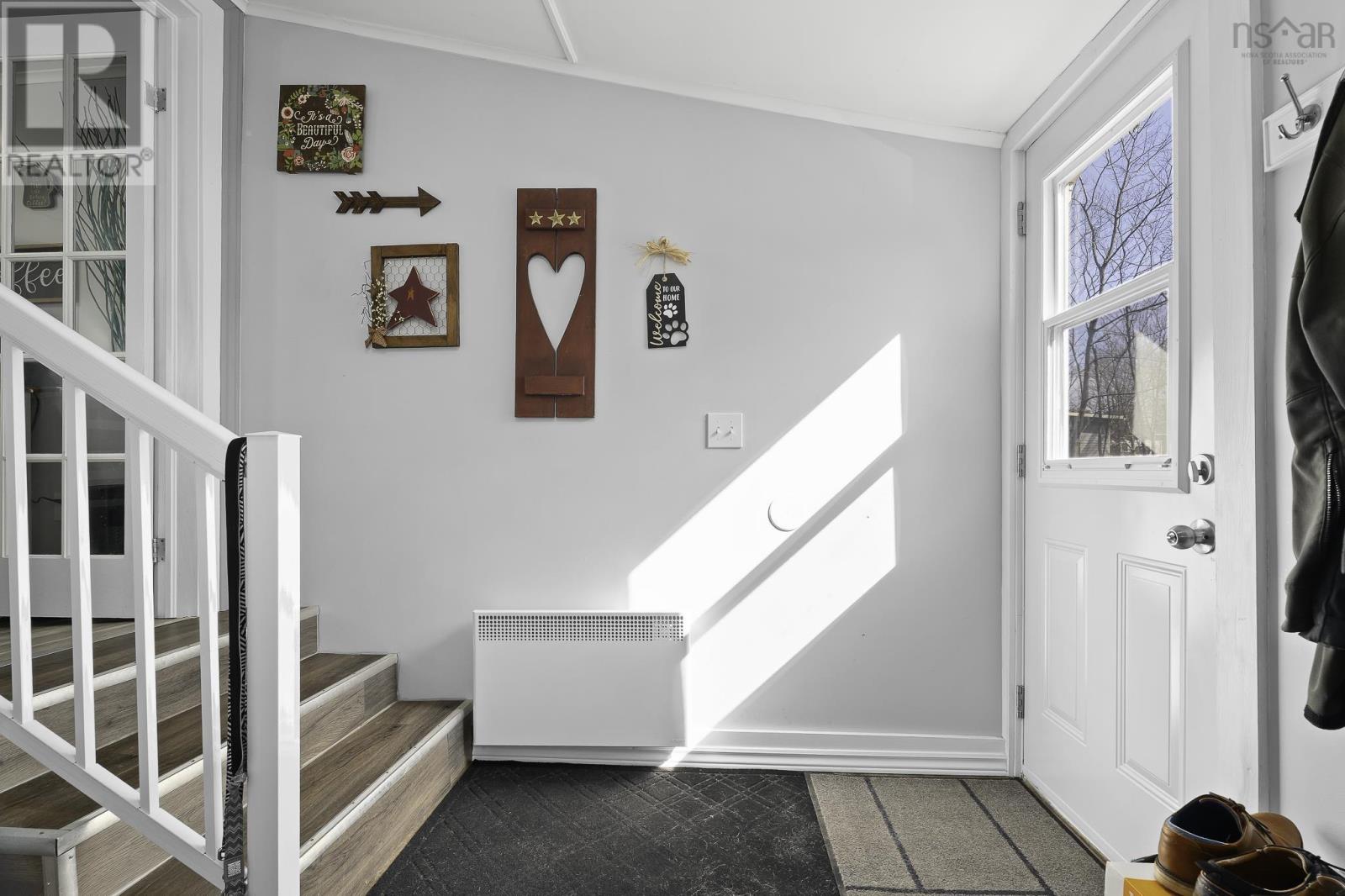 Property 27 of 39 of 215 Oakdene Avenue