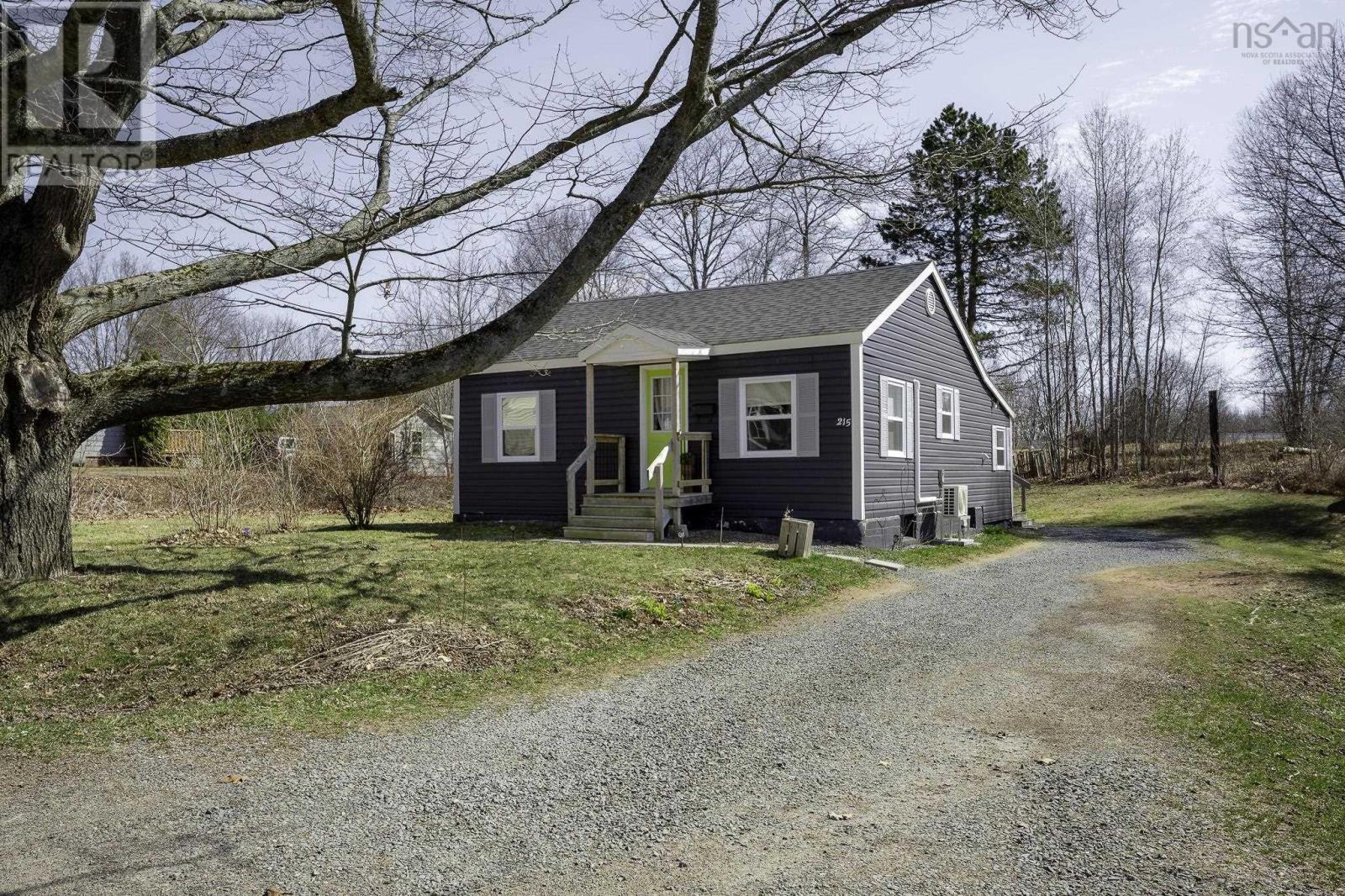 Property 36 of 39 of 215 Oakdene Avenue