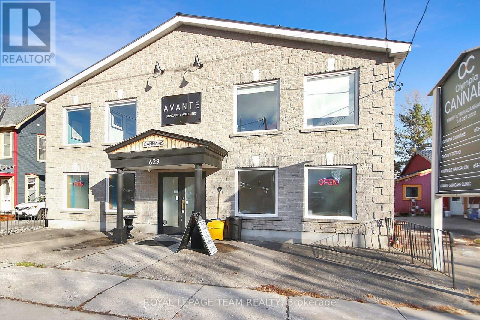 629 ST LAWRENCE STREET - photo 4