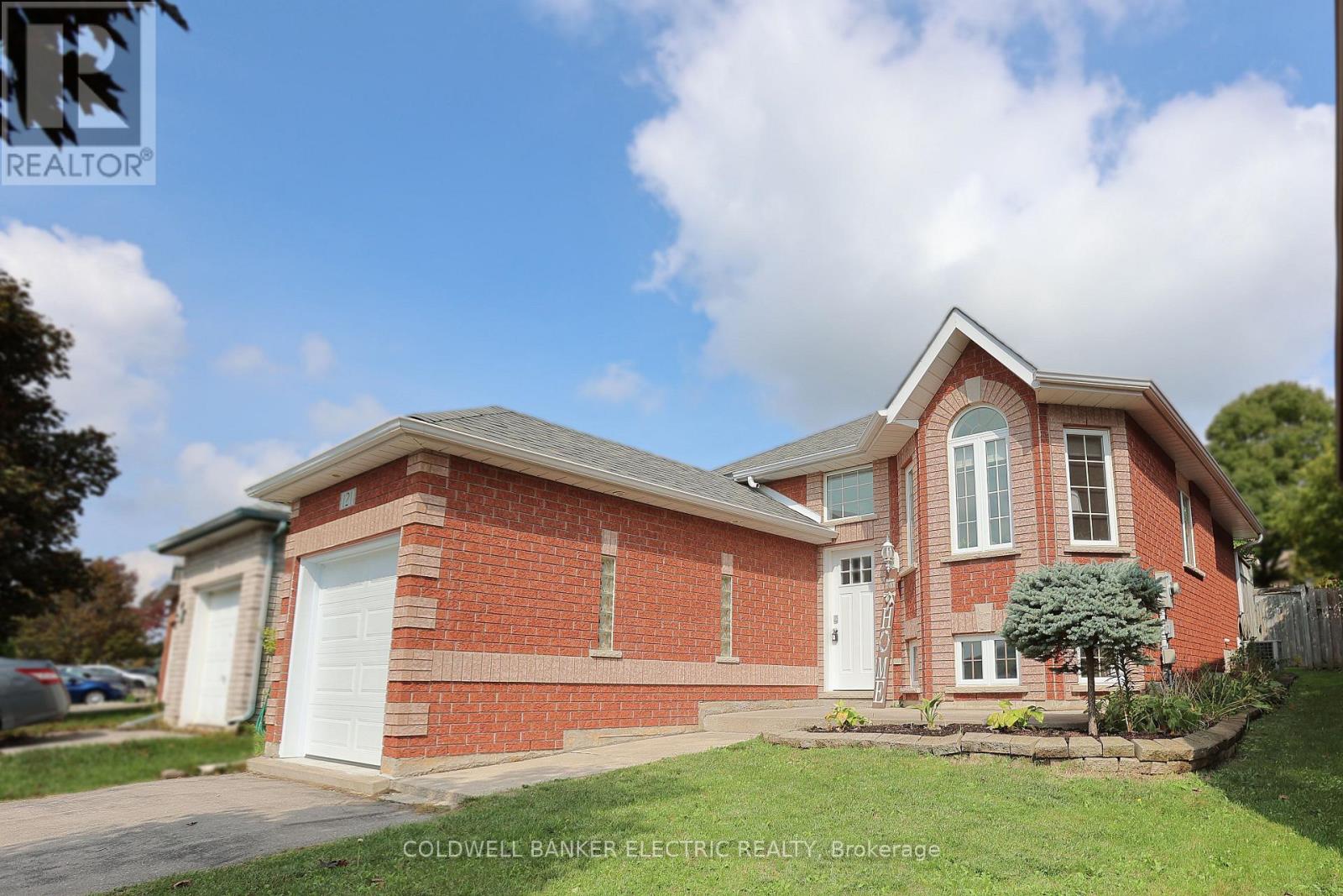 121 HADEN AVENUE - 1