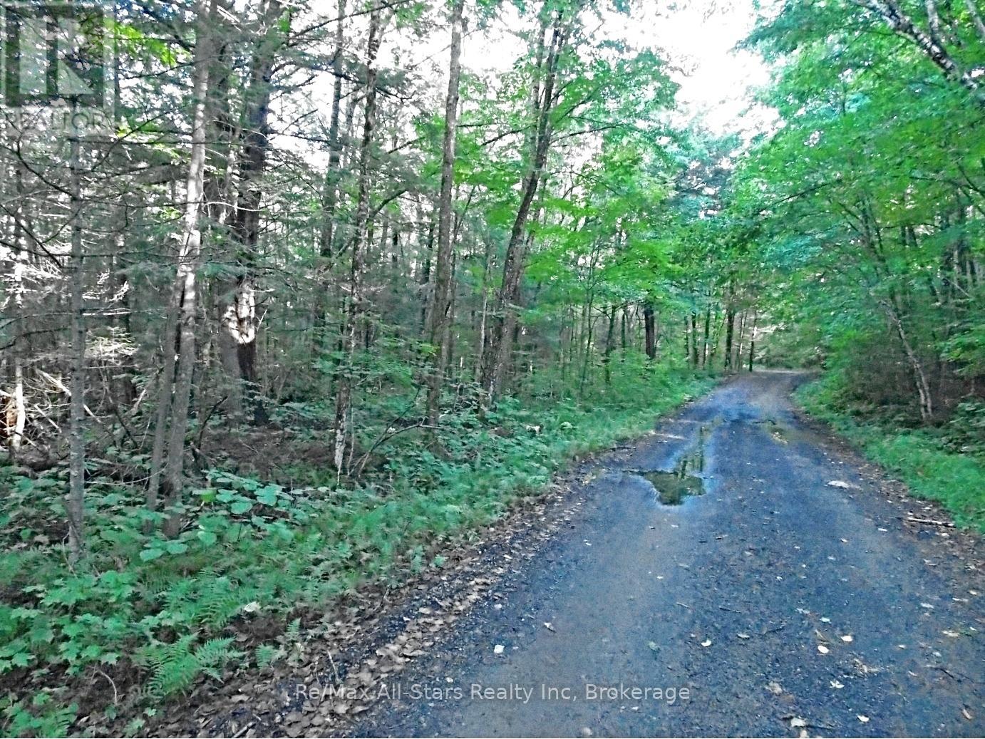 Private gravel road