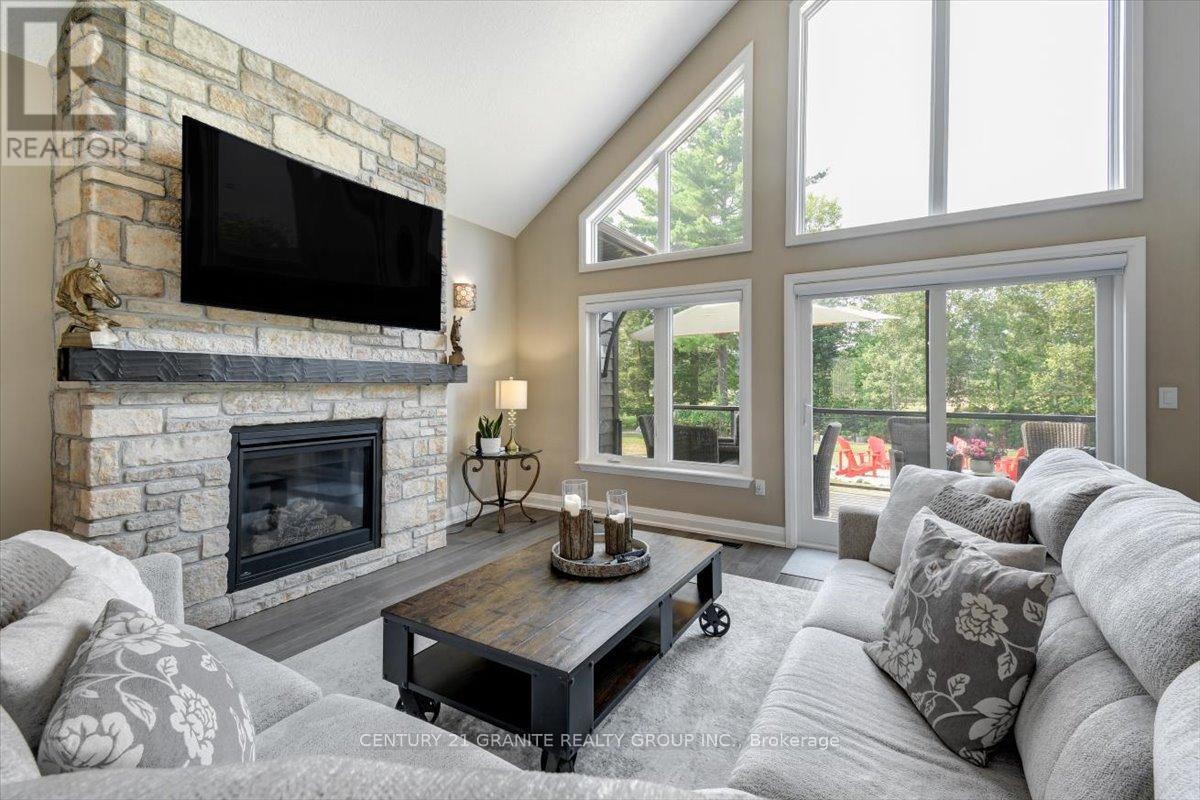 9 BANCROFT RIDGE DRIVE - 11