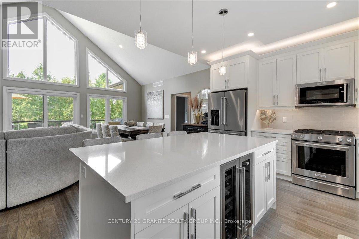 9 BANCROFT RIDGE DRIVE - 12