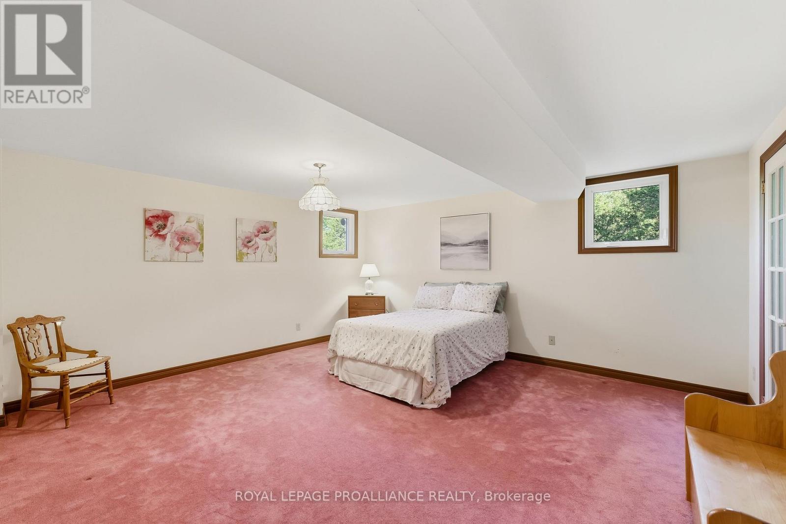 151 CARMAN ROAD - 28