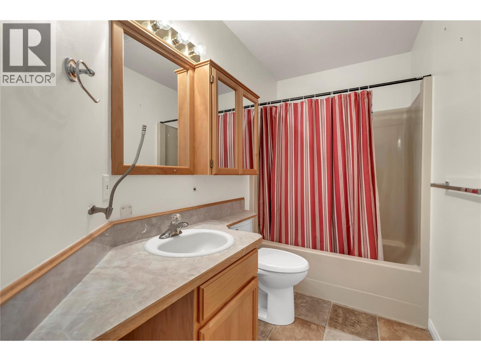 1634 Carmi Avenue Unit# 139, Penticton