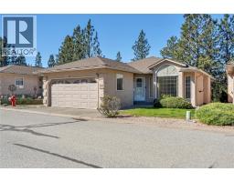 139 1634 Carmi Avenue, Penticton