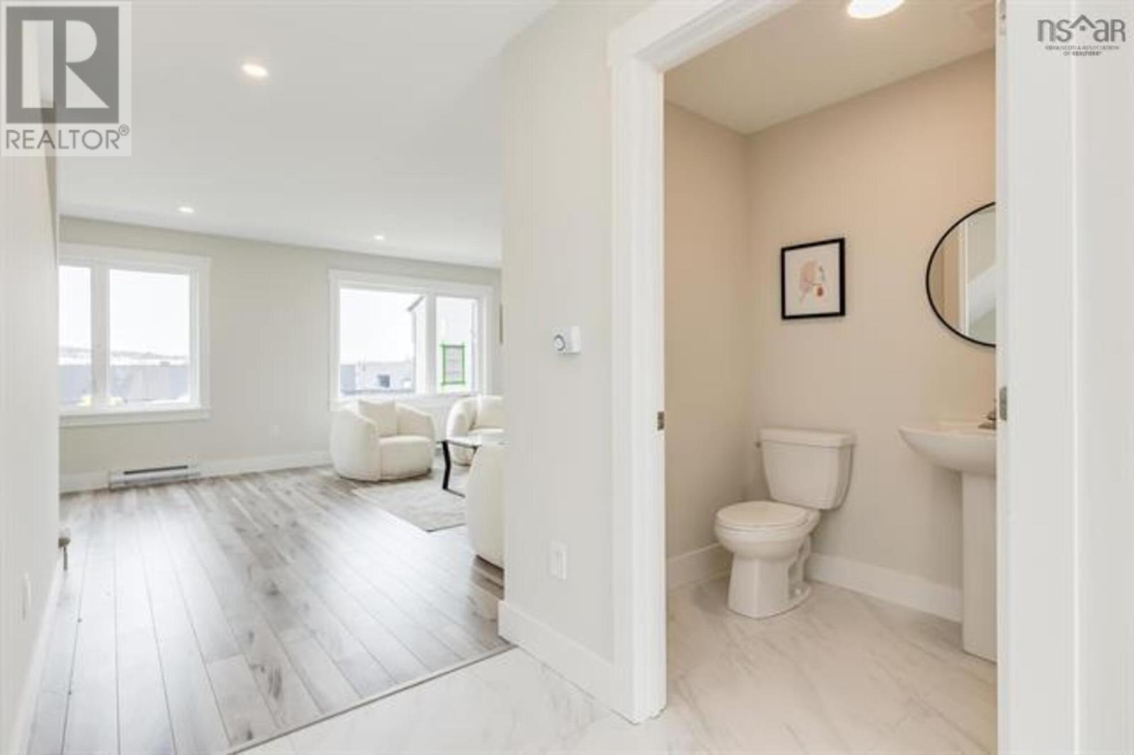 Property 26 of 49 of 3017 16 Zeppelin Crescent