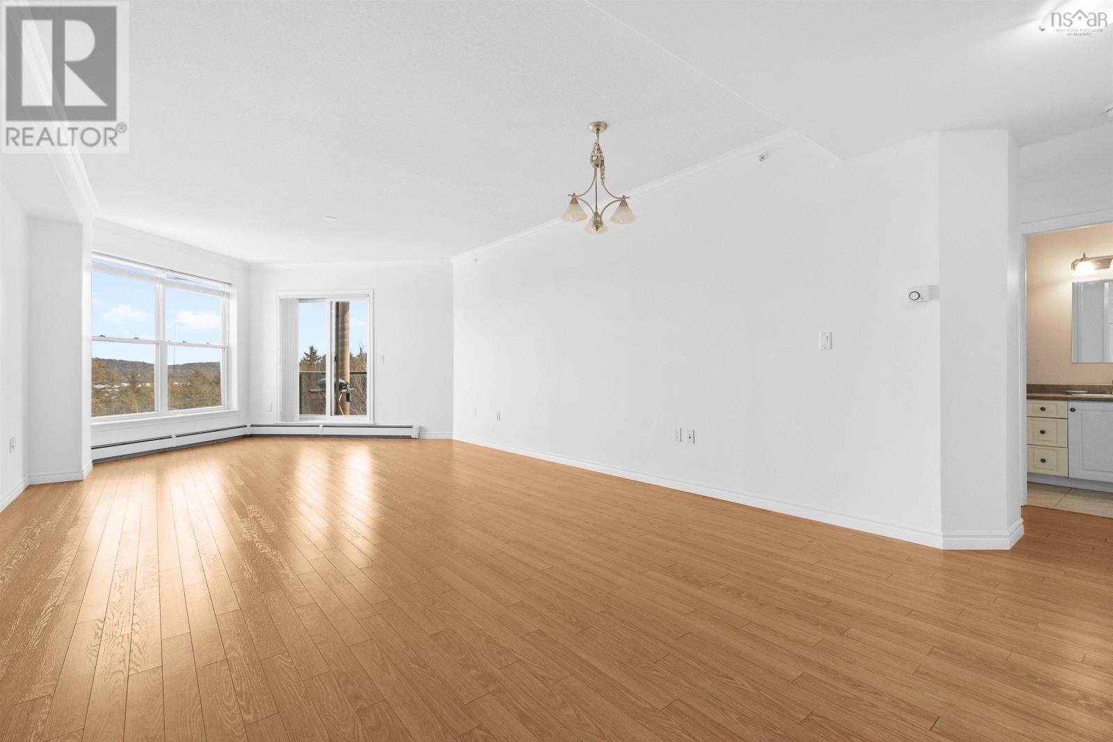 #306 120 SOUTHGATE DRIVE - 14