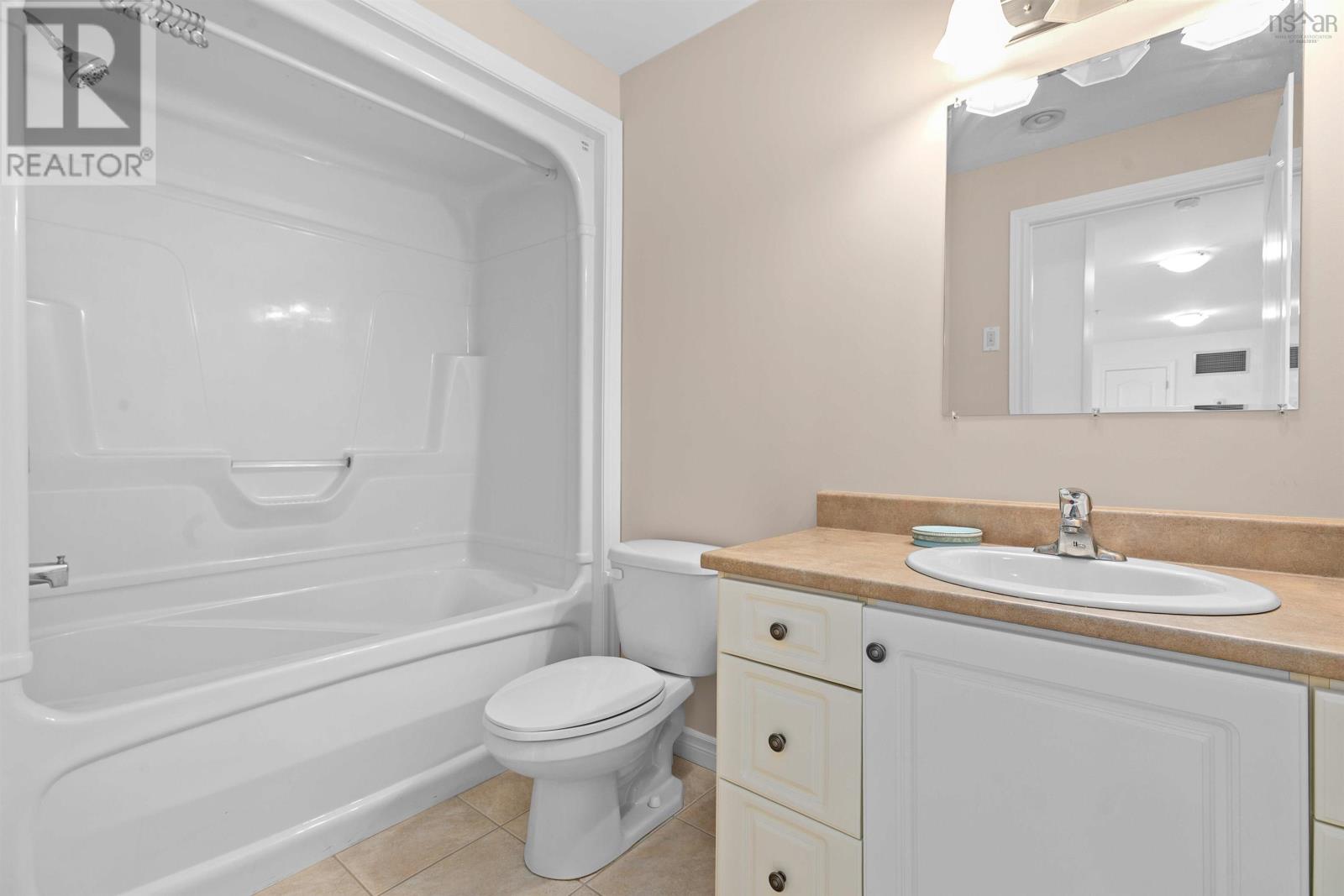 #306 120 SOUTHGATE DRIVE - 27