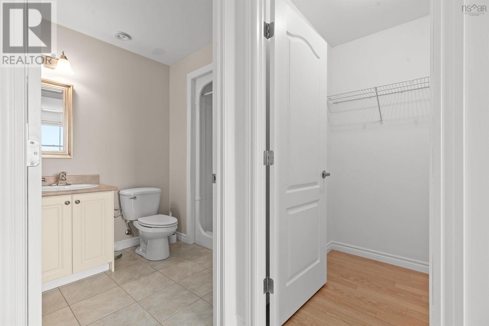 #306 120 SOUTHGATE DRIVE - 20