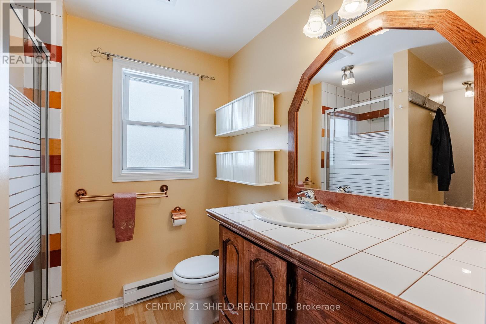 1305 OSBORNE AVENUE - 30